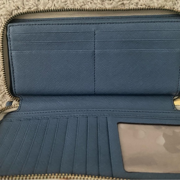Michael Kors Jet Set Travel Continental Long Wallet - Picture 2 of 8